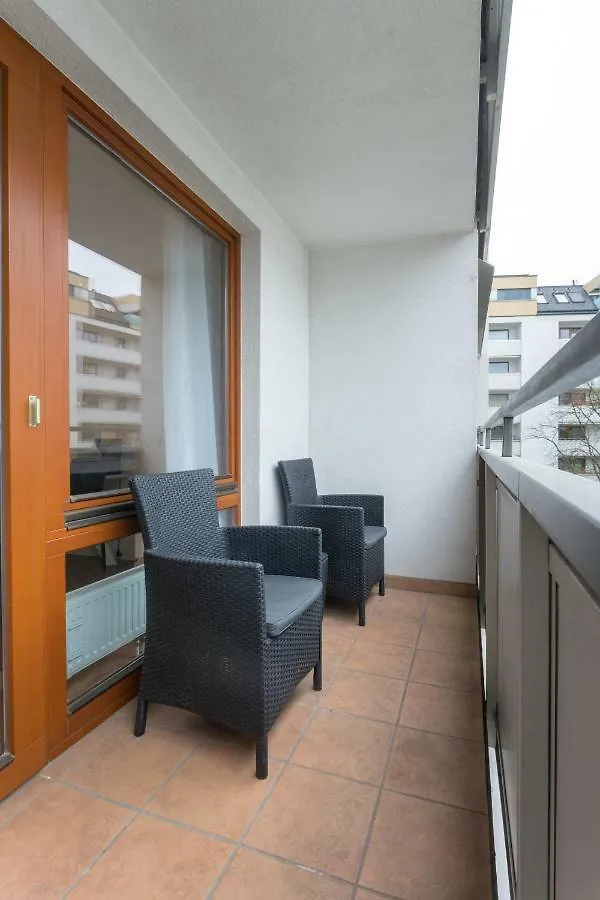 Spacious With Balcony Apartman Bécs