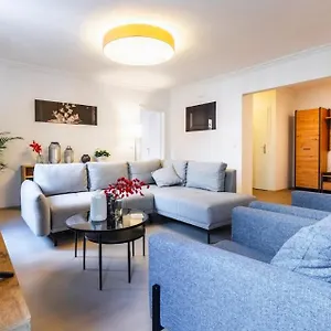  Apartment Experience From A Stylish And Modern