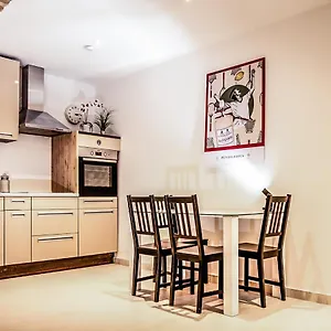  Apartment Wohnen Im Herzen Von Ii